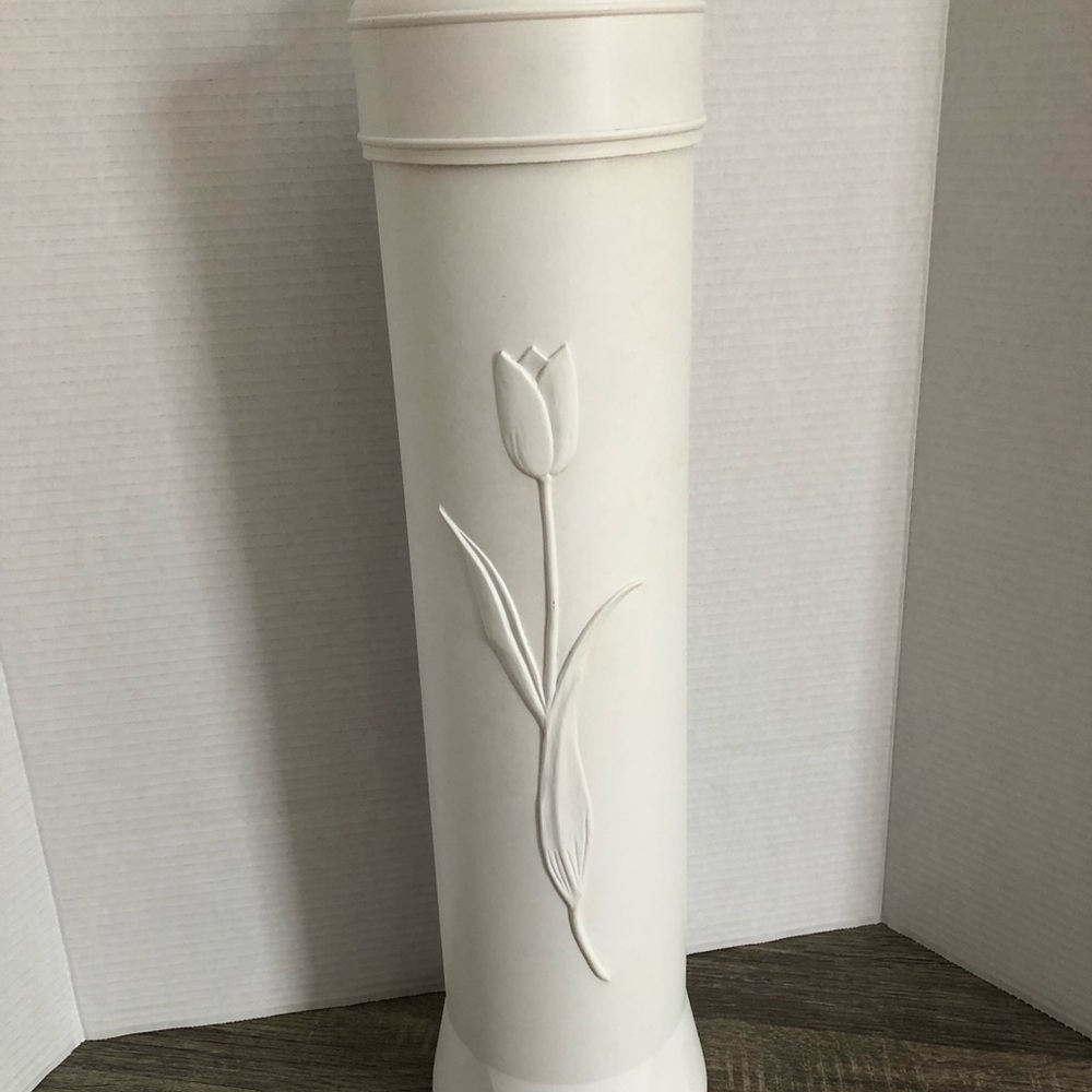 Vtg Blow Mold Toilet Paper Roll Holder